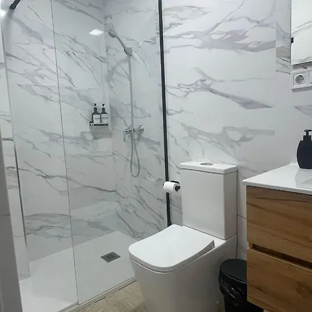 Mellis - Maria Zambrano Estacion De Tren & Bus * Màlaga